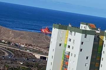 El vertido de fuel toca la costa de Telde/TA.